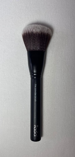 Rodial the powder brush - the,