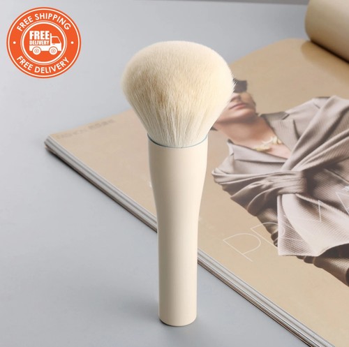 Large powder makeup - large, soft
