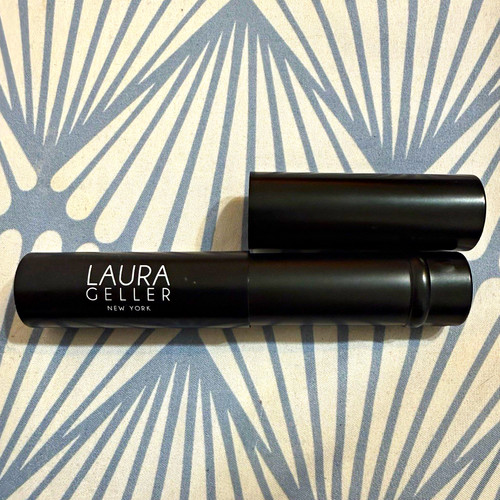 New laura geller - laura, retractable